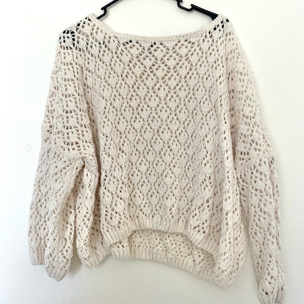 Elegant Cream Knit Sweater